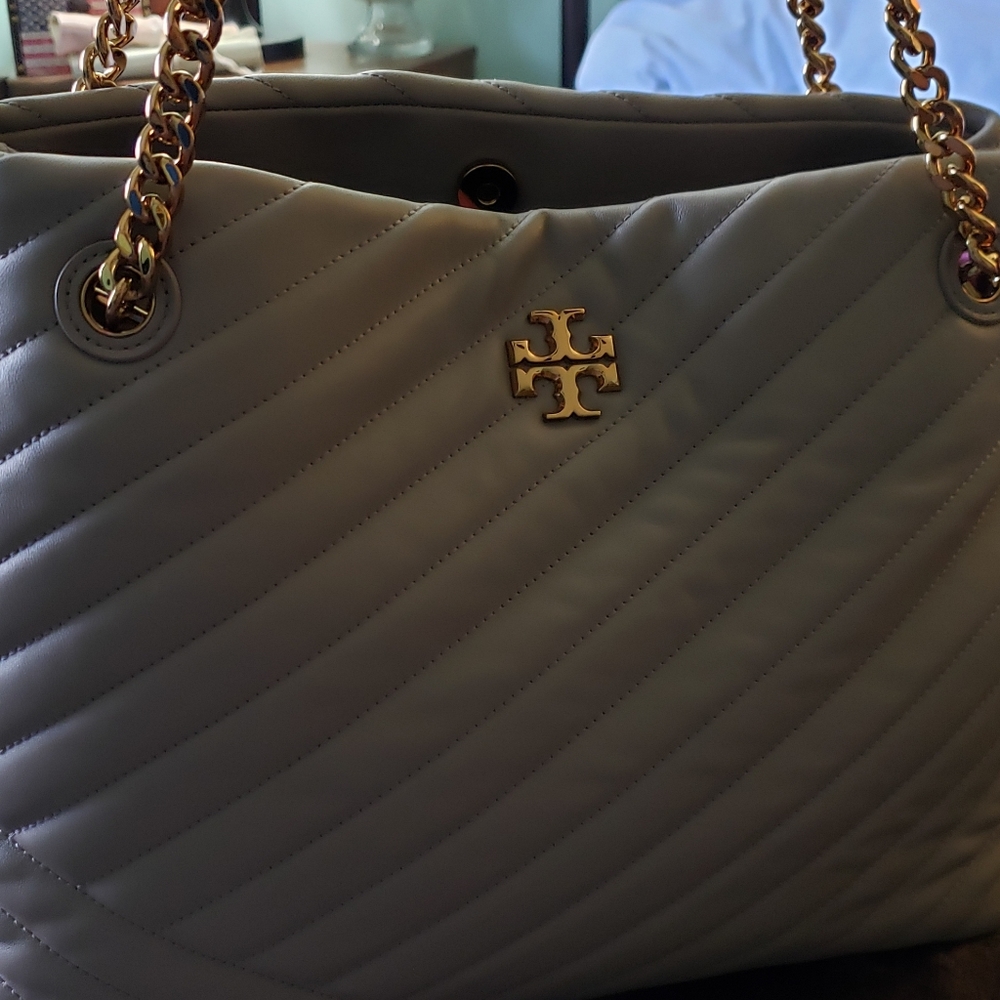 Kira Chevron Tote
